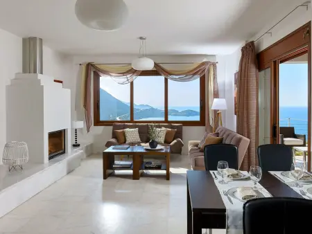 Haus in Geropotamos mit schönem Garten, Maison 8 personnes à Roumeli - Photo 3