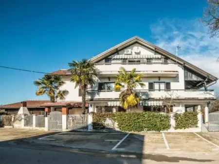 Paolija4' Wohnung mit Gemeinschaftspool, Appartement 6 personnes à Novigrad (Istra) - Photo 6