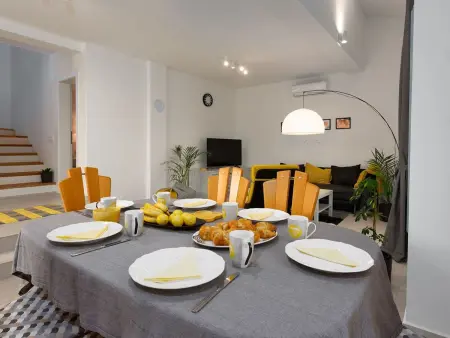 mit Garten, Grill und Terrasse, Maison 8 personnes à Rijeka - Photo 7