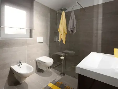 mit Garten, Grill und Terrasse, Maison 8 personnes à Rijeka - Photo 16