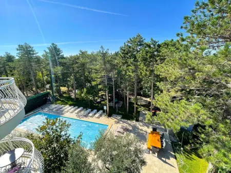 Wohnung in Jadranovo mit Grill, gemeinschaftlichem Pool und Terrasse - Photo 8
