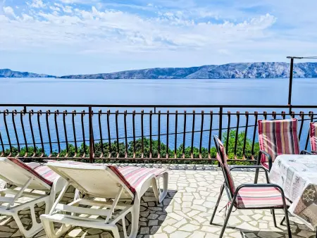 Gesamte Wohnung mit Terrasse und Meerblick, Appartement 6 personnes à Senj - Photo 7