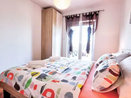 Gesamte Wohnung mit Terrasse und Meerblick, Appartement 6 personnes à Senj - Photo 19