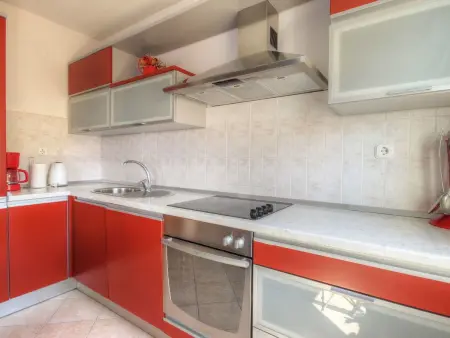 Gesamte Wohnung mit Terrasse und Meerblick, Appartement 6 personnes à Senj - Photo 24