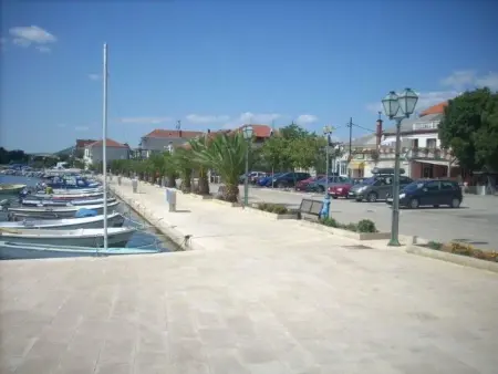 Ferienvilla Roko mit beheiztem Pool, Maison 6 personnes à Posedarje - Photo 7
