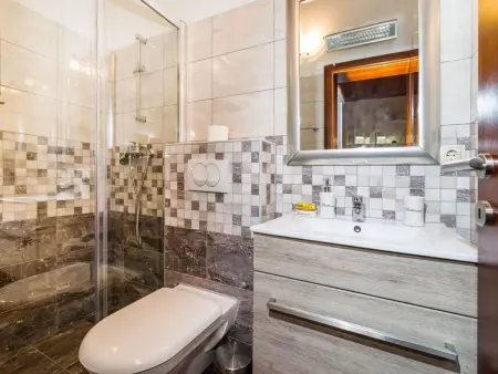 Ferienvilla Roko mit beheiztem Pool, Maison 6 personnes à Posedarje - Photo 18
