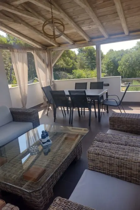 mit Blick auf das Wasser, Appartement 6 personnes à Sv. Filip i Jakov - Photo 2
