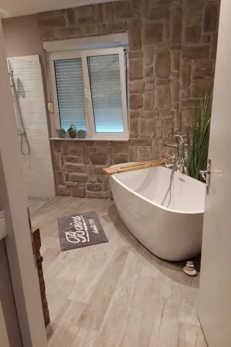 mit Blick auf das Wasser, Appartement 6 personnes à Sv. Filip i Jakov - Photo 28
