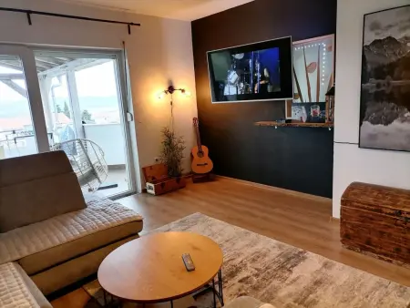 mit Blick auf das Wasser, Appartement 6 personnes à Sv. Filip i Jakov - Photo 37