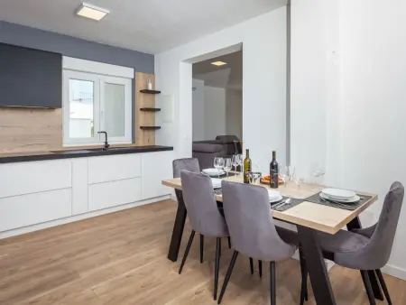 Wunderschöne Ferienvilla Lomari, Maison 12 personnes à Brodarica - Photo 16