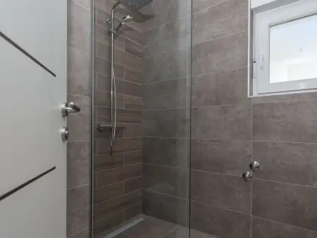 Wunderschöne Ferienvilla Lomari, Maison 12 personnes à Brodarica - Photo 36