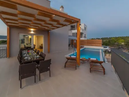 Wunderschöne Ferienvilla Lomari, Maison 12 personnes à Brodarica - Photo 49