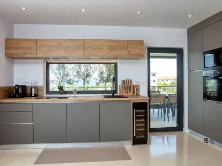 Villa Spuga, Maison 8 personnes à Brodarica - Photo 9