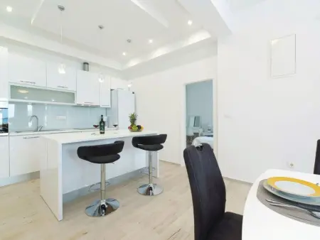 Villa Felicita für 12 Personen in Zaboric, Maison 12 personnes à Brodarica Žaborić - Photo 9