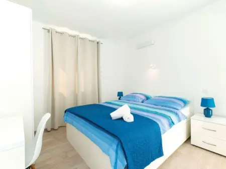 Villa Felicita für 12 Personen in Zaboric, Maison 12 personnes à Brodarica Žaborić - Photo 27