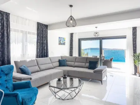 Villa Marionella in Šibenik, Maison 8 personnes à Brodarica Žaborić - Photo 8
