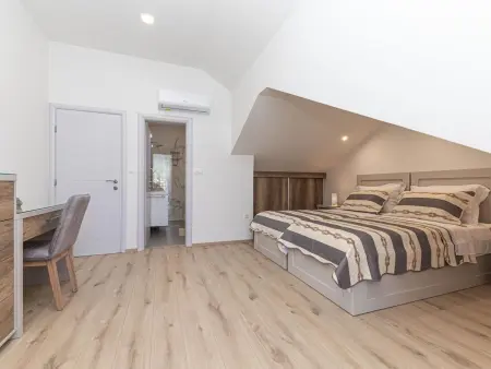 Steinvilla am Strand Nina - EOS CROATIA, Maison 8 personnes à Vinišće - Photo 42