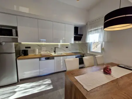 mit Terrasse, Appartement 6 personnes à Vinišće - Photo 3