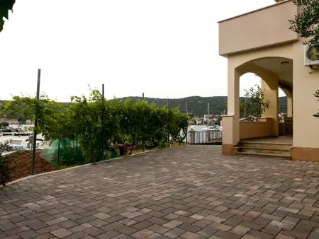 mit Terrasse, Appartement 6 personnes à Vinišće - Photo 35