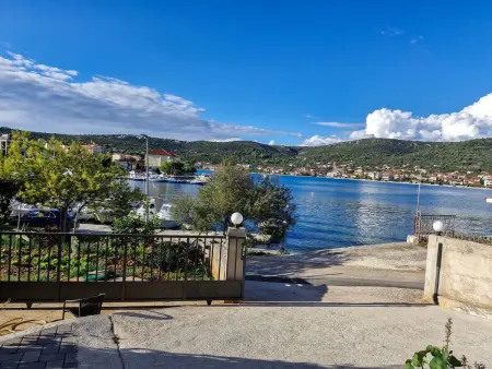 mit Terrasse, Appartement 6 personnes à Vinišće - Photo 39