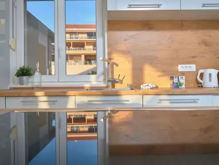 M&M Ferienhaus mit Pool, Maison 10 personnes à Podstrana - Photo 3