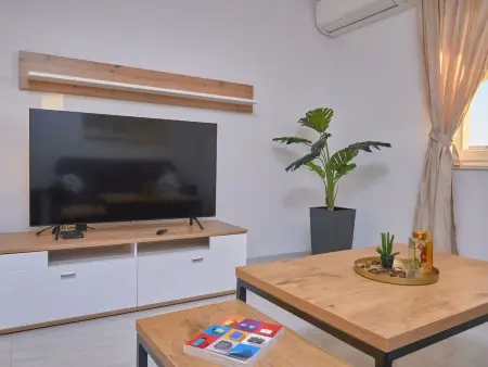 M&M Ferienhaus mit Pool, Maison 10 personnes à Podstrana - Photo 7