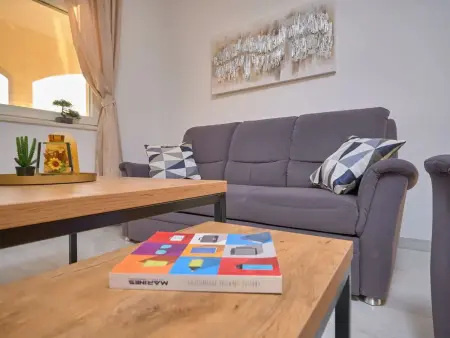 M&M Ferienhaus mit Pool, Maison 10 personnes à Podstrana - Photo 10