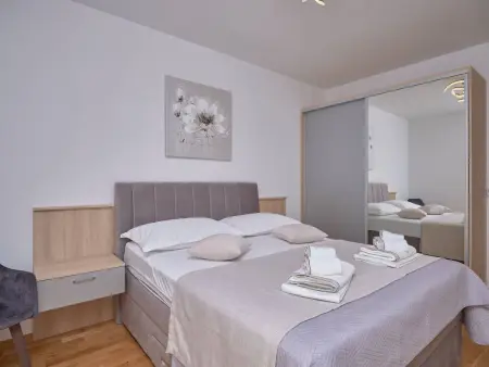 M&M Ferienhaus mit Pool, Maison 10 personnes à Podstrana - Photo 18