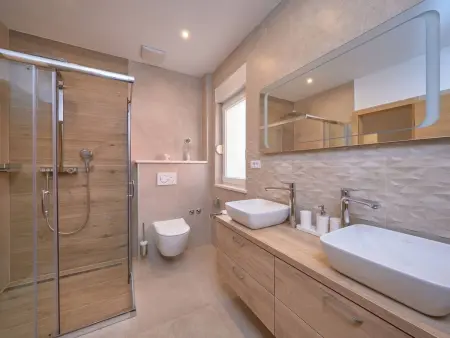 M&M Ferienhaus mit Pool, Maison 10 personnes à Podstrana - Photo 23