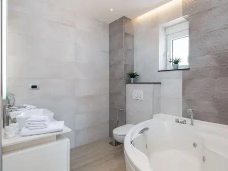 Luxuriöse Villa Elais für 10 Personen, Maison 10 personnes à Podstrana - Photo 16