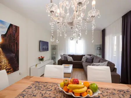 Luxuriöse Steinvilla mit privatem Swimmingpool und herrlichem Meerblick - Photo 30
