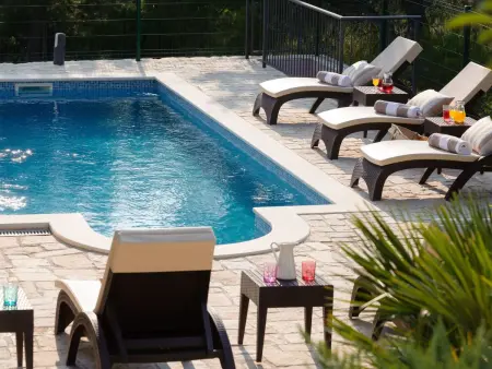 Luxuriöse Steinvilla mit privatem Swimmingpool und herrlichem Meerblick - Photo 39