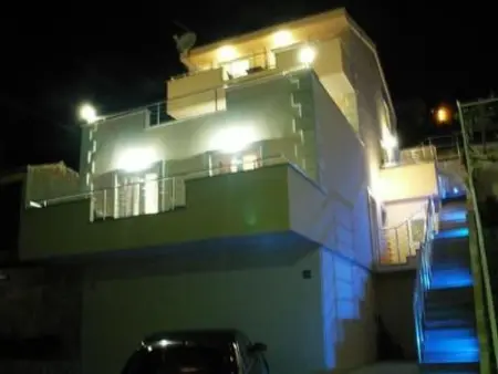 Villa Dusanka, Maison 16 personnes à Omiš - Photo 1