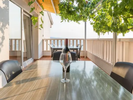 Appartement  Zorka  mit Blick auf das Wasser, Appartement 4 personnes à Omiš - Photo 24