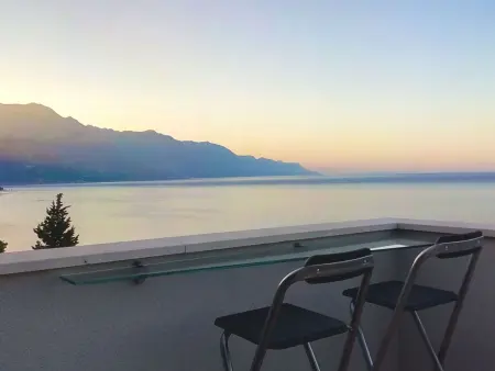 Ferienvilla  Botta  mit privatem Pool, Maison 12 personnes à Omiš - Photo 1