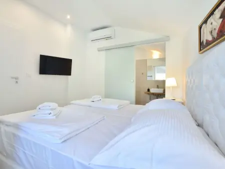 2 Schlafzimmer Villa Blue Dream mit Infinity-Pool - Photo 29