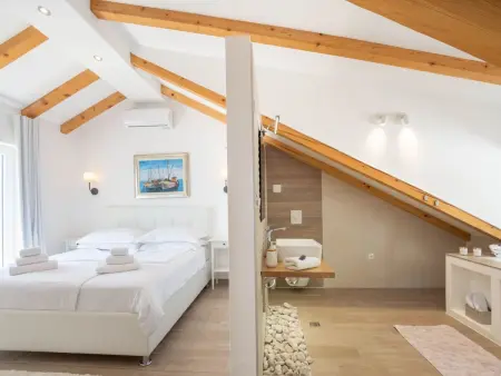 3 Schlafzimmer Villa mit beheiztem Pool und Meer - Photo 19