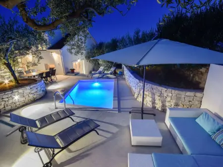 3 Schlafzimmer Villa mit beheiztem Pool und Meer - Photo 31