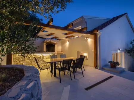 3 Schlafzimmer Villa mit beheiztem Pool und Meer - Photo 32
