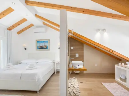 3 Schlafzimmer Villa mit beheiztem Pool und Meer - Photo 45