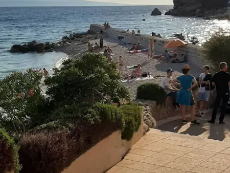 3 Schlafzimmer Villa mit beheiztem Pool und Meer - Photo 95