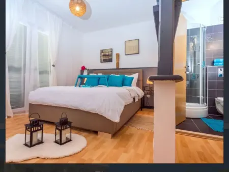 mit Privatpool neben dem Strand, Maison 12 personnes à Omiš - Photo 30