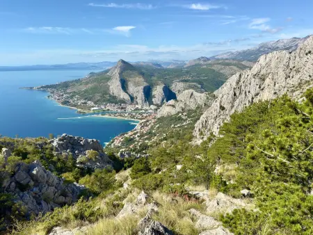 mit Privatpool neben dem Strand, Maison 12 personnes à Omiš - Photo 37