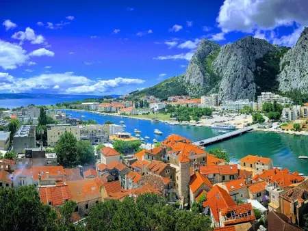 mit Privatpool neben dem Strand, Maison 12 personnes à Omiš - Photo 42