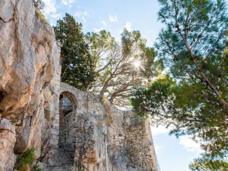 mit Privatpool neben dem Strand, Maison 12 personnes à Omiš - Photo 44