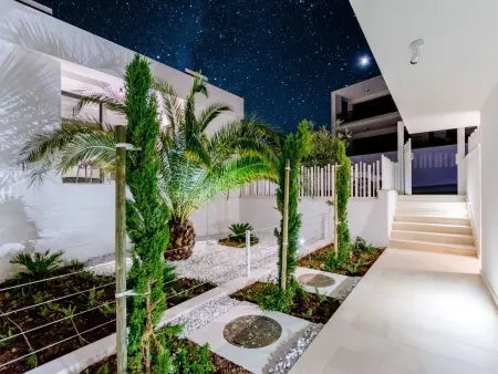 Tolles Ferienhaus in Sutivan mit Privatem Pool, Maison 8 personnes à Brač Sutivan - Photo 2
