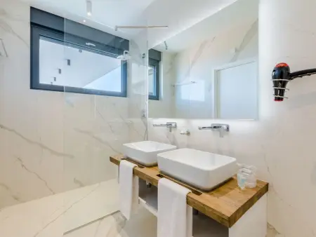 Tolles Ferienhaus in Sutivan mit Privatem Pool, Maison 8 personnes à Brač Sutivan - Photo 14