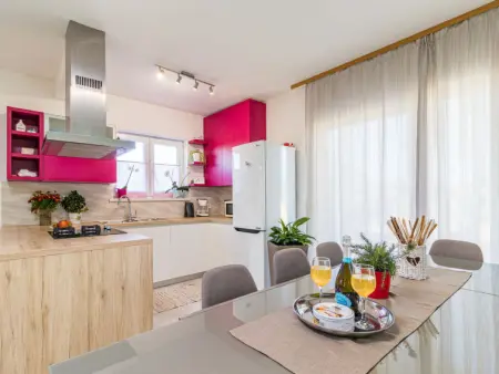 Villa May, Maison 8 personnes à Tinjan - Photo 7