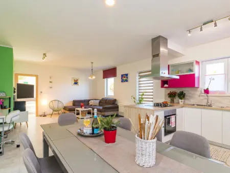 Villa May, Maison 8 personnes à Tinjan - Photo 14