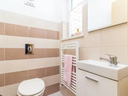 Villa May, Maison 8 personnes à Tinjan - Photo 26